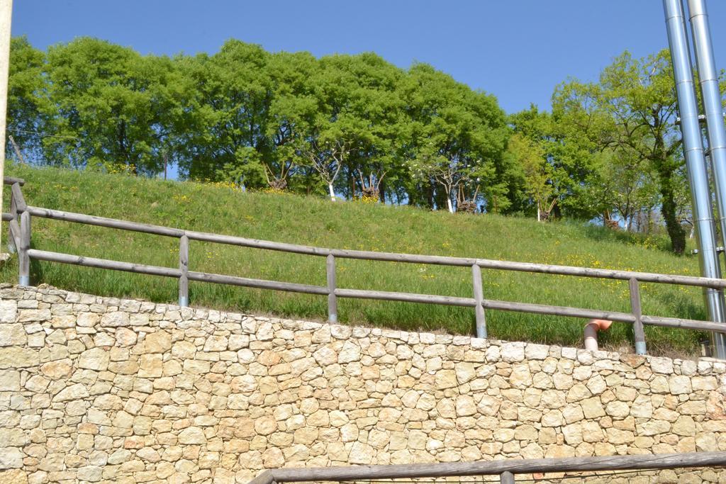 Bed and Breakfast Casale La Rocchetta Lonigo Exterior foto