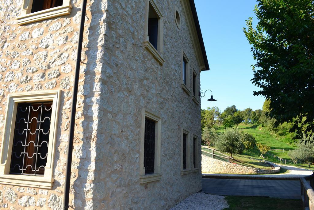 Bed and Breakfast Casale La Rocchetta Lonigo Exterior foto